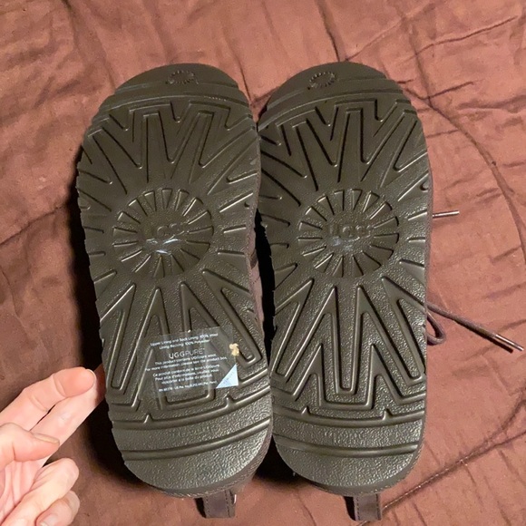 PERFECT FOR CHRISTMAS GIFT!   Men’s Laced Boots by UGG Brand.  NWOT! main image 12